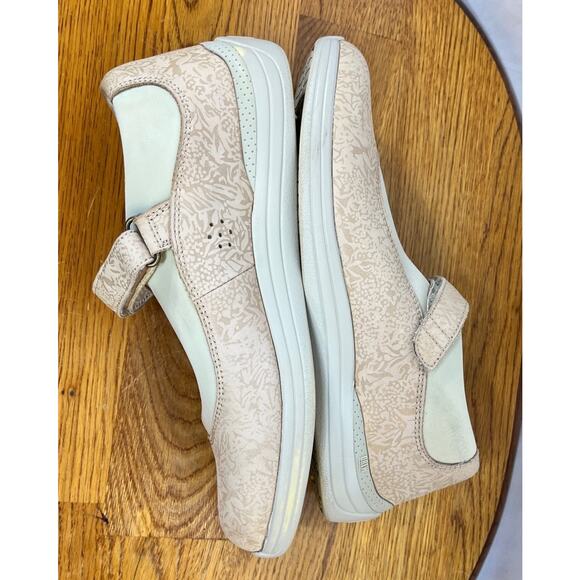 Drew Rose Mary Jane Comfort Shoe Women's US 9.5M Beige Leather Floral 14375 3Y - Picture 7 of 8